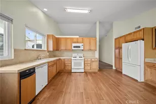 31349 Tobiah, Castaic, CA 91384 - Photo 8