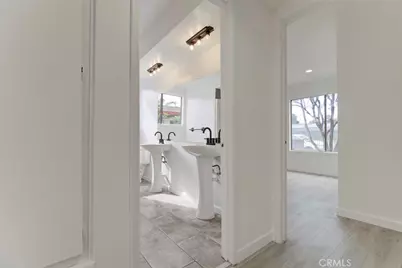 15822 Plummer Street, North Hills, CA 91343 - Photo 18