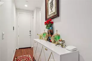 13225 Victory Blvd, Los Angeles, CA 91401 - Photo 4