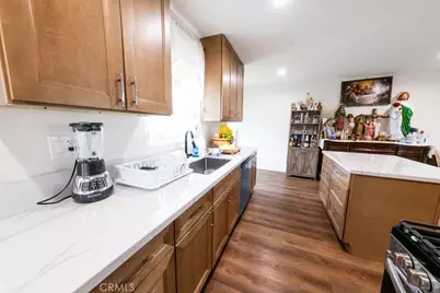 15719 Romar Street, North Hills, CA 91343 - Photo 22