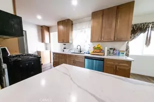 15719 Romar St, North Hills, CA 91343 - Photo 24