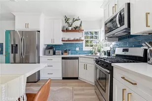 6035 Case, North Hollywood, CA 91606 - Photo 20