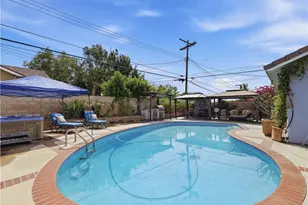 11614 Ostrom, Granada Hills, CA 91344 - Photo 12