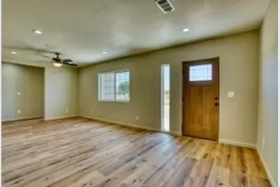 19848 Taylor, California City, CA 93505 - Photo 4