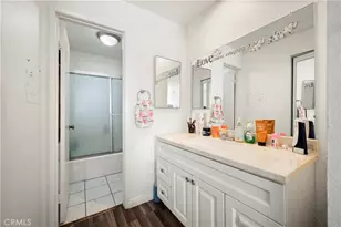 21800 Schoenborn St, Canoga Park, CA 91304 - Photo 8