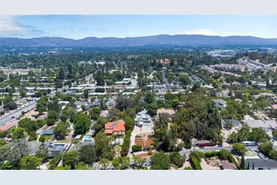 22309 Dolorosa, Woodland Hills, CA 91367 - Photo 46