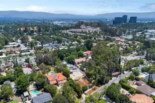 22309 Dolorosa, Woodland Hills, CA 91367 - Photo 52