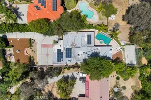 22309 Dolorosa, Woodland Hills, CA 91367 - Photo 2