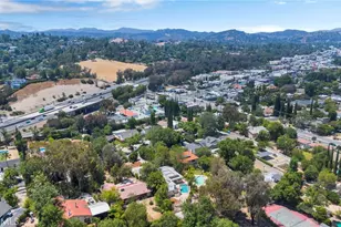 22309 Dolorosa, Woodland Hills, CA 91367 - Photo 50