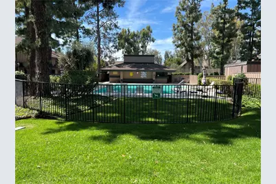 9731 Reseda, Northridge, CA 91324 - Photo 2