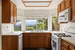 20426 Ermine, Canyon Country, CA 91351 - Photo 10