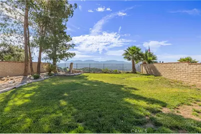 20426 Ermine, Canyon Country, CA 91351 - Photo 4