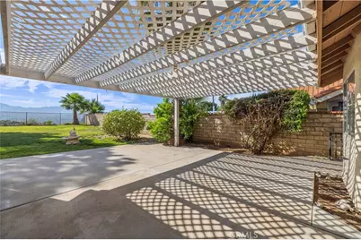 20426 Ermine, Canyon Country, CA 91351 - Photo 28