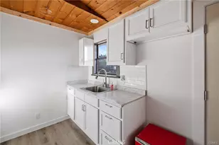 46417 Kings Canyon Rd, Lancaster, CA 93536 - Photo 8