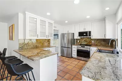 2075 Sherman, Simi Valley, CA 93065 - Photo 2