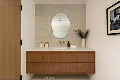 15202 Hesby Street, Sherman Oaks, CA 91403 - Photo 44