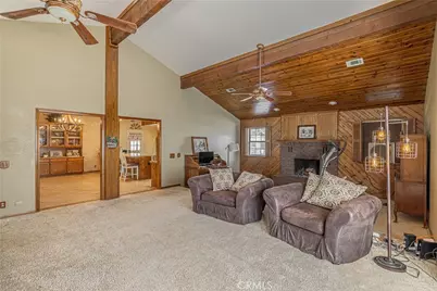 43118 Roulette Lane, Lancaster, CA 93536 - Photo 14