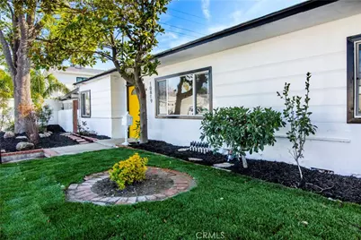 10816 Calvert, North Hollywood, CA 91606 - Photo 2
