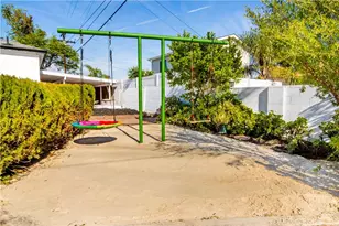 10816 Calvert, North Hollywood, CA 91606 - Photo 18