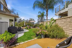 23325 Cuestport Dr, Valencia, CA 91354 - Photo 26