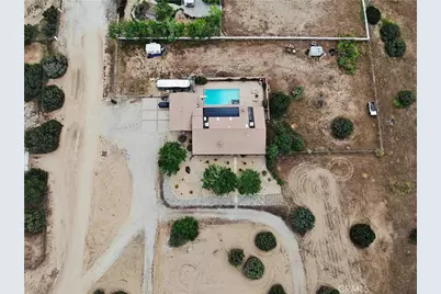 2212 W Avenue O8, Palmdale, CA 93551 - Photo 60