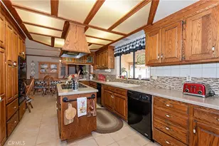 2212 W Ave O 8, Palmdale, CA 93551 - Photo 14