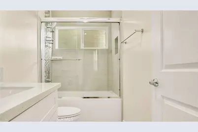 9237 Wakefield Avenue #11, Panorama City, CA 91402 - Photo 34