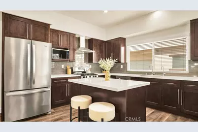 9237 Wakefield Avenue #11, Panorama City, CA 91402 - Photo 2