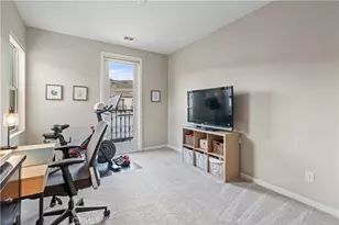 25140 Golden Maple Dr, Canyon Country, CA 91321 - Photo 26