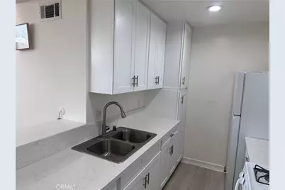 5700 Etiwanda #264, Tarzana, CA 91356 - Photo 8