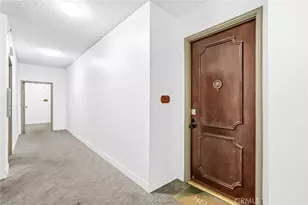 17711 Margate St, Encino, CA 91316 - Photo 8
