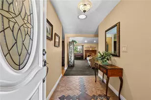 23149 Cuervo, Valencia, CA 91354 - Photo 4