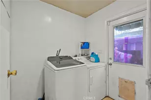 9253 Hayvenhurst Ave, North Hills, CA 91343 - Photo 10