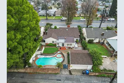 9253 Hayvenhurst Avenue, North Hills, CA 91343 - Photo 24