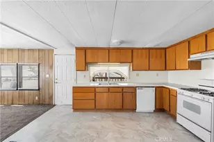 2121 Nadeau, Mojave, CA 93501 - Photo 18