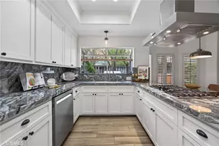 26607 Marigold Ct, Calabasas, CA 91302 - Photo 12