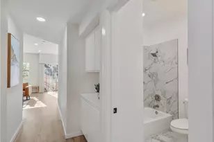 7320 Balboa Blvd, Lake Balboa, CA 91406 - Photo 36