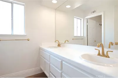 24526 Windsor Drive #A, Valencia, CA 91355 - Photo 32