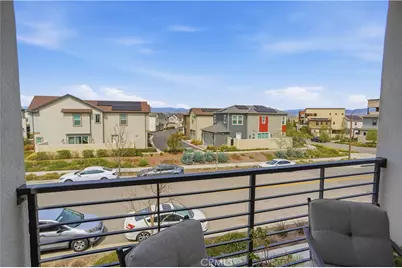 27465 Chamise, Valencia, CA 91381 - Photo 8