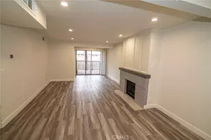 6275 Canoga Ave, Woodland Hills, CA 91367 - Photo 2