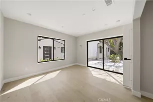 8542 De Celis Pl, North Hills, CA 91343 - Photo 26