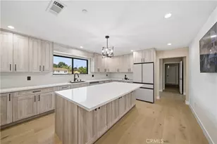 8542 De Celis Pl, North Hills, CA 91343 - Photo 12