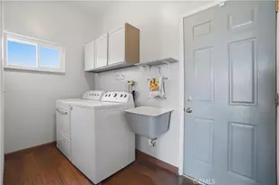 8767 Moorcroft Ave, West Hills, CA 91304 - Photo 28