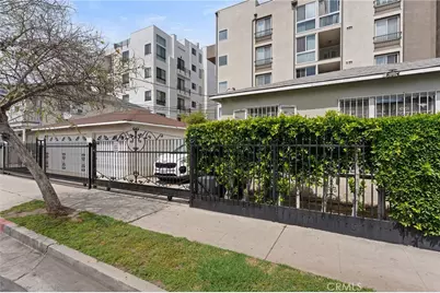 1056 S Serrano, Los Angeles, CA 90006 - Photo 10