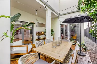11645 Woodbridge Street, Studio City, CA 91604 - Photo 20
