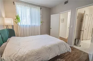 2402 Pleasant Way, Thousand Oaks, CA 91362 - Photo 18