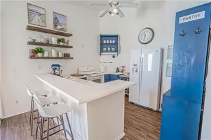 2402 Pleasant Way, Thousand Oaks, CA 91362 - Photo 1