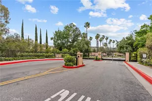 20038 Ave Of The Oaks, Newhall, CA 91321 - Photo 42