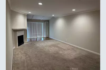 12830 Burbank, Valley Village, CA 91607 - Photo 10