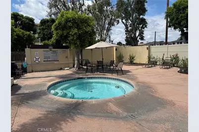 12830 Burbank, Valley Village, CA 91607 - Photo 26